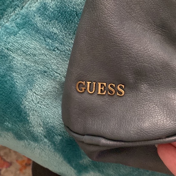 Guess blue handbag with bronze, silver and skull details - Picture 6 of 7